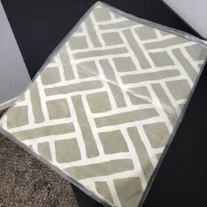 Geometric Patterned Throw Pillow 2pack   Note: Last 2 Pictures Are For Show Only